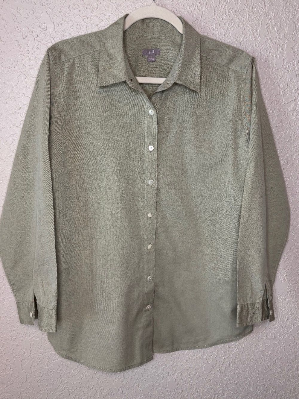 J. Jill Sage Green Cotton Button Down Long Sleeve Shirt Women's Size M.